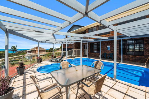 Seascape At Diggers Beach - Accommodation Gladstone 1