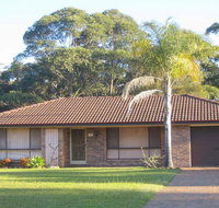 SEASCAPE in NARRAWALLEE - Accommodation Gladstone