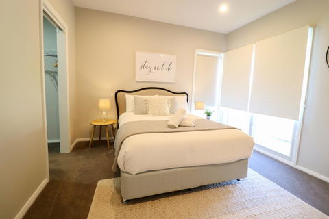 Seaside Escape - Accommodation Gladstone 3