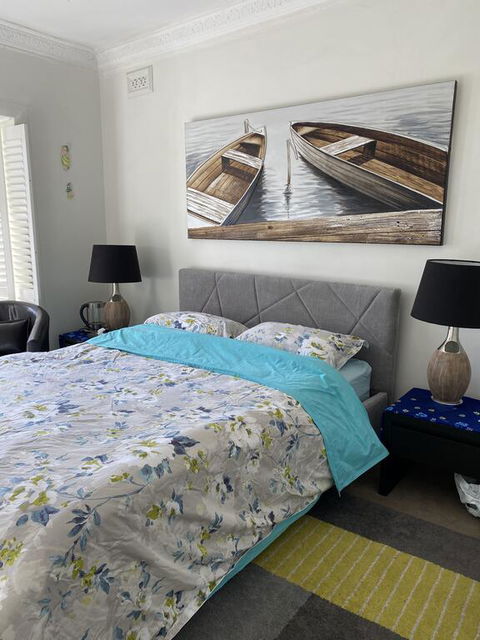 Seaside Home - Accommodation Gladstone 2
