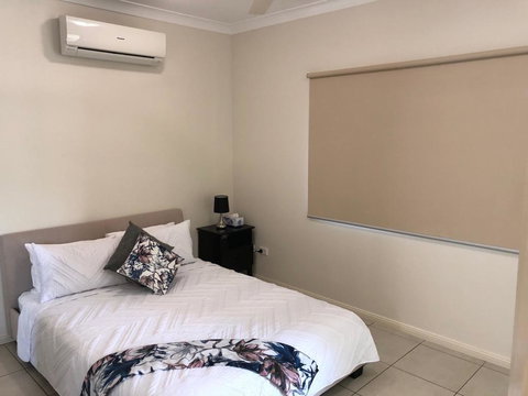 Secure 2 Bed Unit In Gray - Close Palmerston City - Accommodation Gladstone 1
