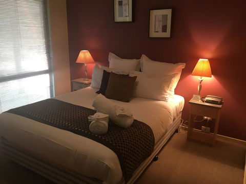 Self Isolate Sunken Spa, Quiet 1 BR Cottage In Otway Ranges - Accommodation Gladstone 0