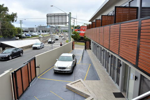 Seranin Lane Cove - Accommodation Gladstone 2