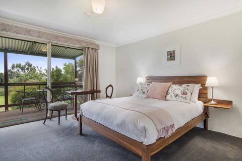 Shambhala Guesthouse - Accommodation Gladstone 3