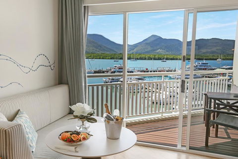 Shangri-La Hotel, The Marina, Cairns - Accommodation Gladstone 3