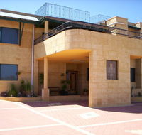 Shark Bay Views B  B - Accommodation Gladstone