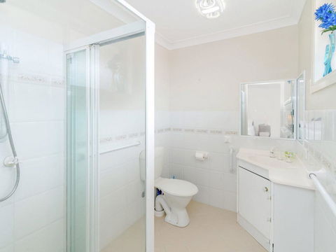 Shellcot - Close To Beach - Free WIFI - Accommodation Gladstone 3
