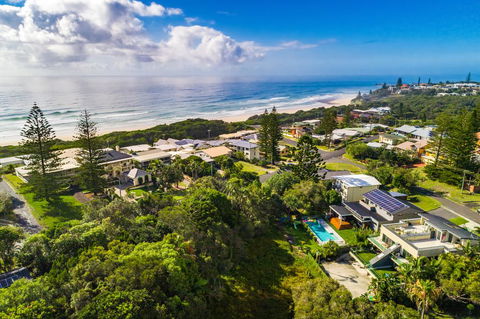 Shelly Beach Shack - Accommodation Gladstone 1