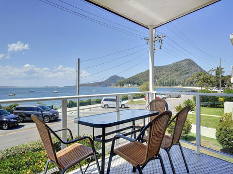 Shoal Bay Road, Shoal Edge, Unit 01, 31 - Accommodation Gladstone 1
