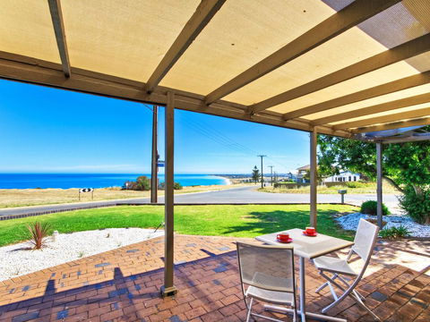 Simply Daydream - Accommodation Gladstone 1