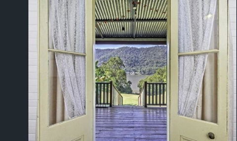 Singleton's Retreat Near Wiseman's Ferry - Accommodation Gladstone 3