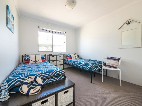 Sirocco Unit 5, 47 Verney Street, Kings Beach - Accommodation Gladstone 3