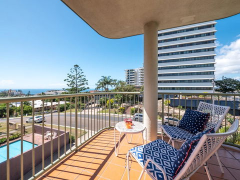 Sirocco Unit 5, 47 Verney Street, Kings Beach - Accommodation Gladstone 0