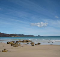 Sisters Beach House - Accommodation Gladstone
