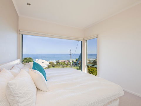 Skenes Horizon - Accommodation Gladstone 2