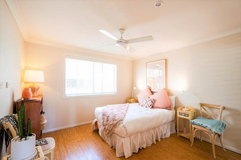 Sky Quay 6 - Accommodation Gladstone 3