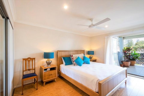 Sky Quay 6 - Accommodation Gladstone 2