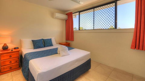 Sky View Units Bowen - Accommodation Gladstone 1