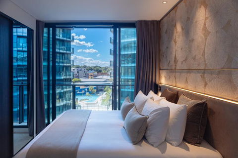 SKYE Suites Green Square - Accommodation Gladstone 2