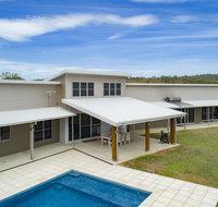 Skyline Farm House - Accommodation Gladstone