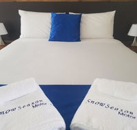 Snow Season Motor Inn - Accommodation Gladstone