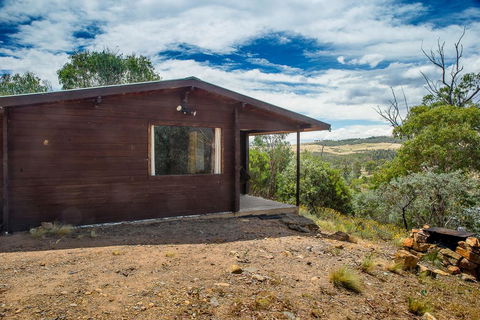 Snowy River Cabins - Accommodation Gladstone 2