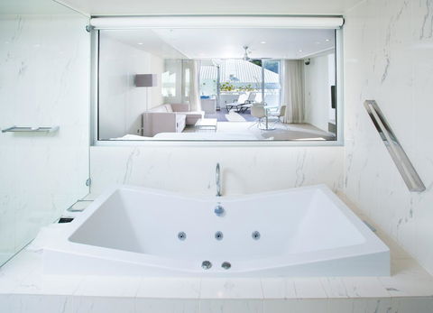 Sofitel Noosa Pacific Resort - Accommodation Gladstone 2