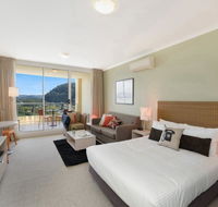 Soho - Ettalong Beach Resort - Accommodation Gladstone