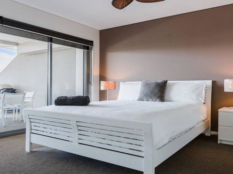 SOLARIS @ Fingal Bay - Accommodation Gladstone 2