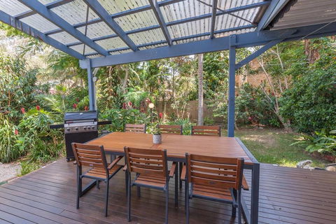 South Golden Beach - Accommodation Gladstone 3