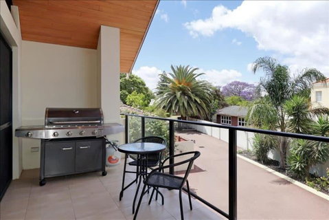 South Perth Yacht Club Swan River Applecross - Accommodation Gladstone 3
