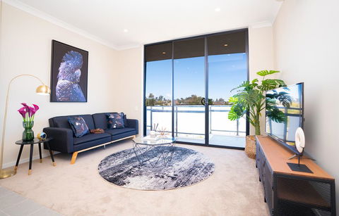 SP246-Brandnew Modern Apt In Penrith With Parking - Accommodation Gladstone 0