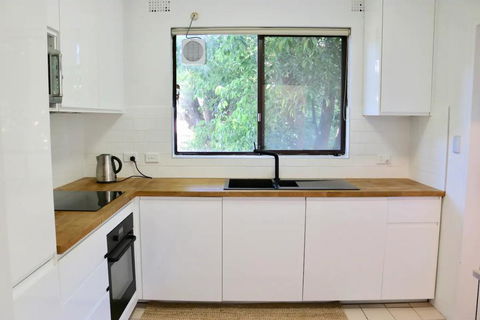 Spacious Apartment In Lane Cove Near CBD - Accommodation Gladstone 1