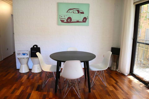 Spacious Apartment In Lane Cove Near CBD - Accommodation Gladstone 2