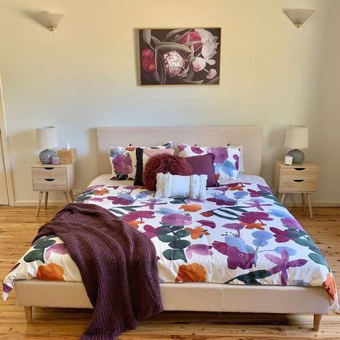 Spacious, Clean , Relaxing Country Escape Perfect For Large Groups And Families - Accommodation Gladstone 3