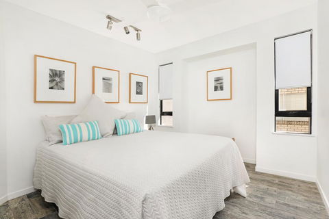 Spinnaker Quays - Accommodation Gladstone 1