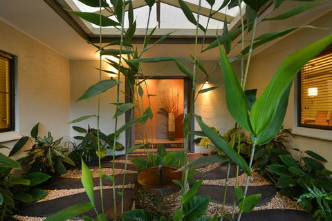 Spinnaway At Port Douglas - Accommodation Gladstone 3