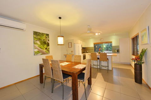 Spinnaway At Port Douglas - Accommodation Gladstone 1