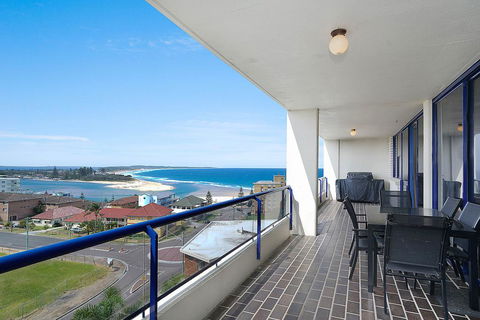 St Tropez Unit 39 - The Entrance, NSW - Accommodation Gladstone 1