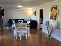 Book Broke Accommodation Vacations Accommodation Gladstone Accommodation Gladstone