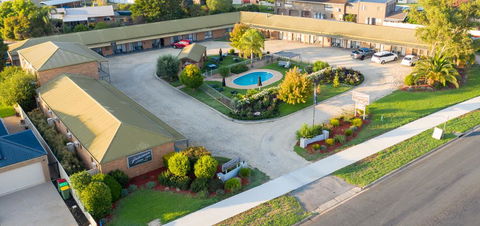 Statesman Motor Inn - Accommodation Gladstone 3