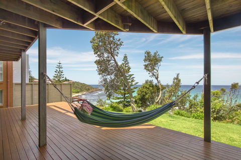 STICKS BY THE SEA - Sunset Strip 103 - Accommodation Gladstone 0