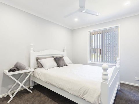 Stockmans Way 2-3 - Accommodation Gladstone 1