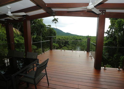 Stonewood Views - Accommodation Gladstone 0