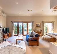 Strathearn Park Lodge - Accommodation Gladstone