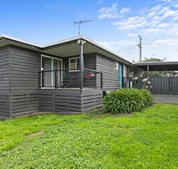 Strathmore Beach House 67 - Accommodation Gladstone