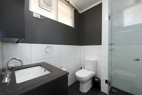 Stunning Ocean View Apartment !!! - Accommodation Gladstone 2