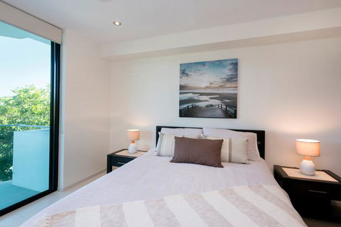 Stylish Beach Side Apartment - Unit 5 - 33 Lorikeet Drive - Accommodation Gladstone 3