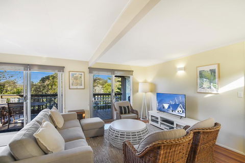 Summer Place - 24 Shearwater Street - Accommodation Gladstone 3