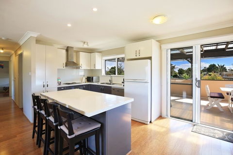 Summer Sands - Pet Friendly - Accommodation Gladstone 3